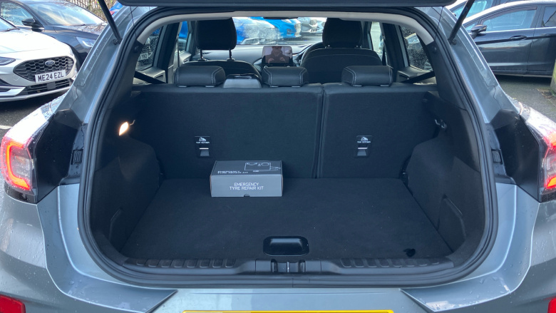 Ford Puma 1.0 EcoBoost Hybrid mHEV Titanium Design 5dr DCT Petrol Hatchback